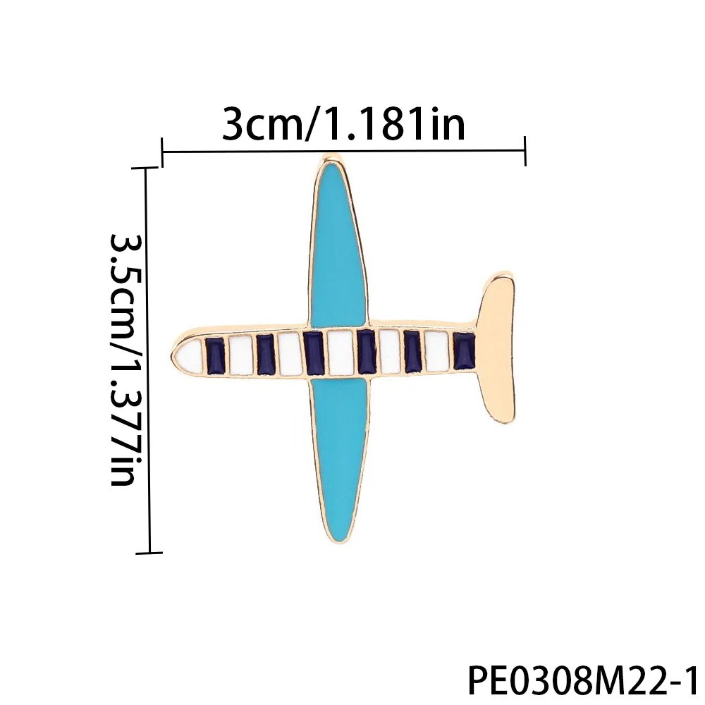 بروش طائرة من المينا باللون الذهبي من PESENAR مع تفاصيل فيروزية نابضة بالحياة وكحلي وأبيض - إكسسوار أنيق مستوحى من الطيران