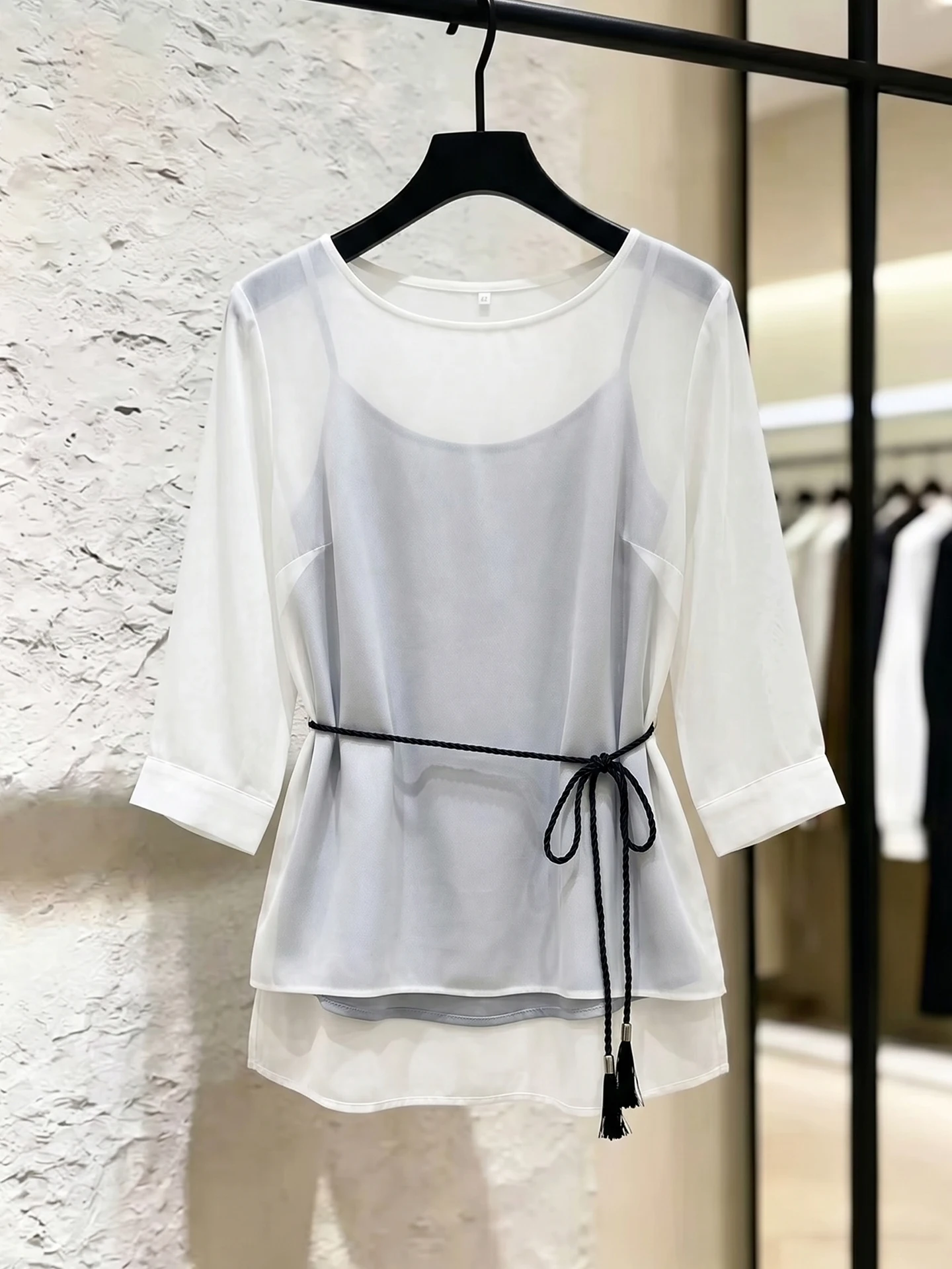 

White Design Slimming round Neck Long Sleeve Women's Top Versatile Summer Luxury Fashionable Commute Korean Style Silk Shirt