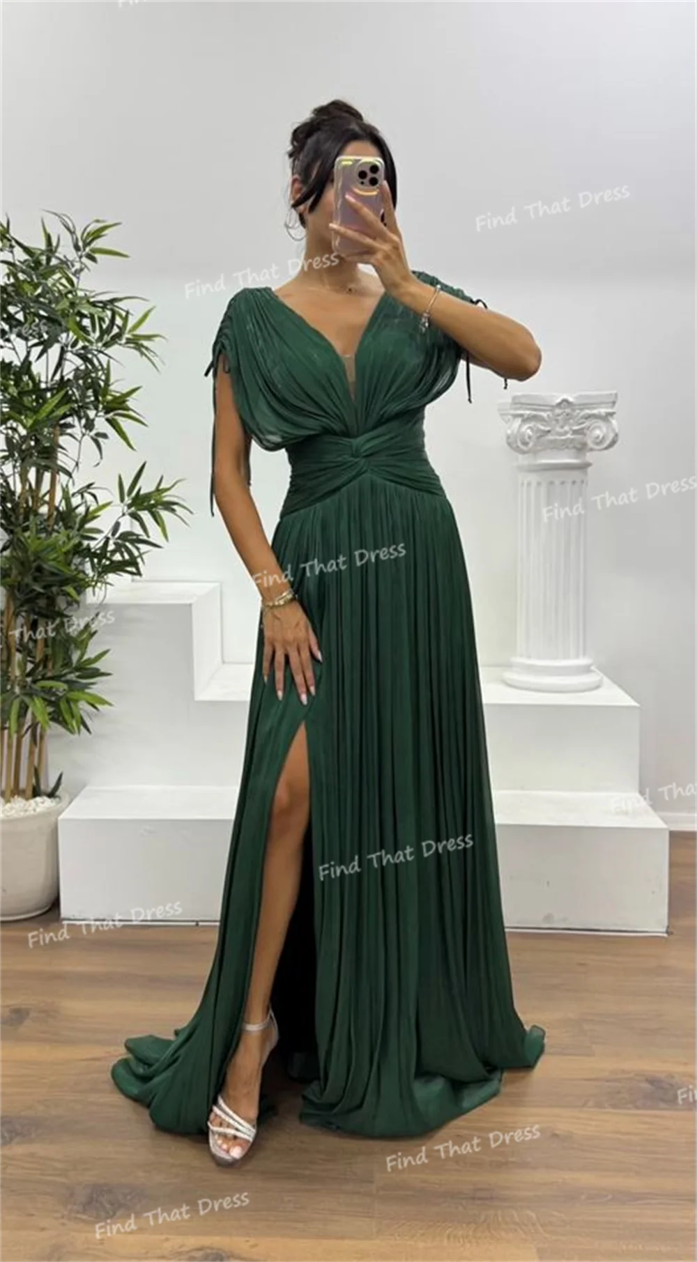 カスタムメイド Vネック シフォン ティアード プリーツ Aライン サイドスリット バックレス イブニングガウン マキシ クリスクロス サウジアラビア ドレス トレーン付き