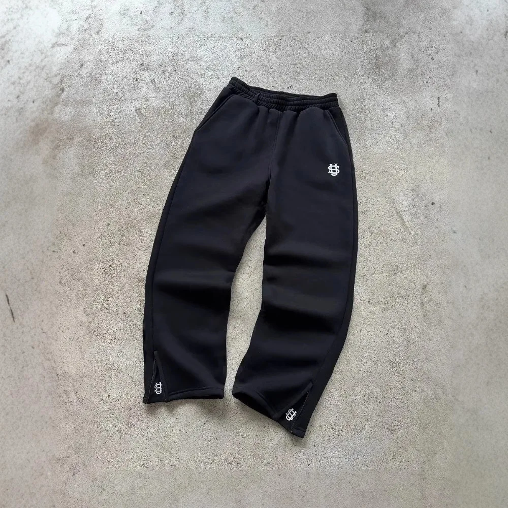 

Retro Loose Straight Leg Pants Y2K Men's Sport Trousers Zipper Embroidery Design Hip Hop Harajuku Long Trousers Casual Pants