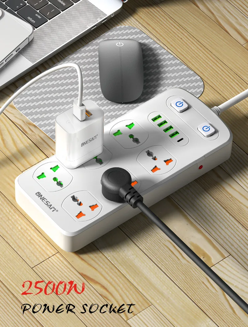 لوحة توصيل حماية من الحمل الزائد 4 USB مثبطات اللهب الأوروبية مع مقبس فتحة خاصة مع منع الصدمات الكهربائية