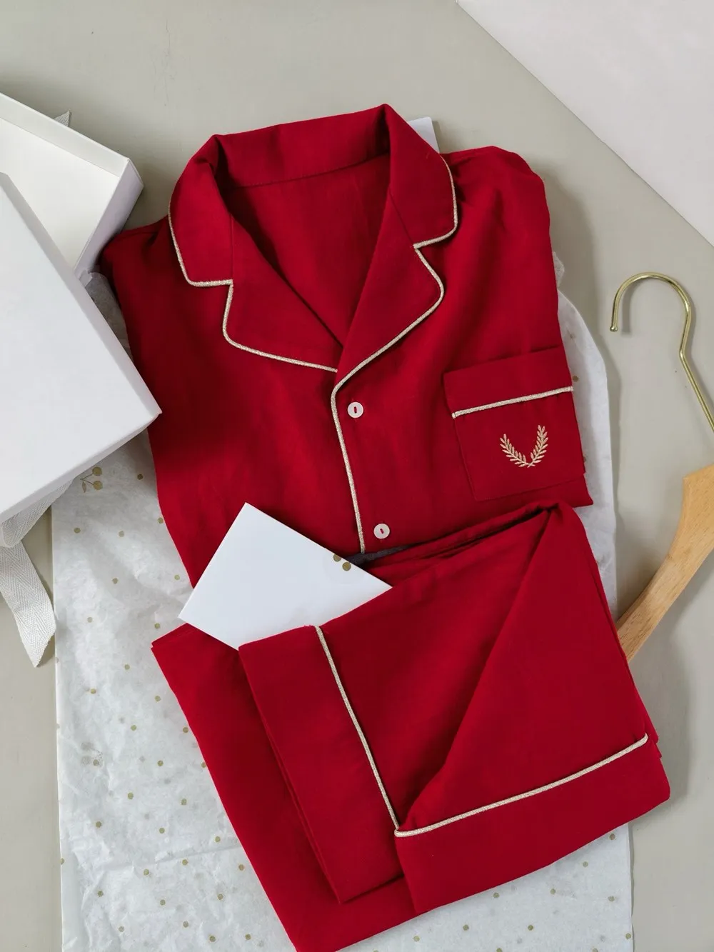 

Рождественские пижамы, одежда для маленьких девочек, детские пижамы красного цвета, качественный и удобный комплект из 2 предметов