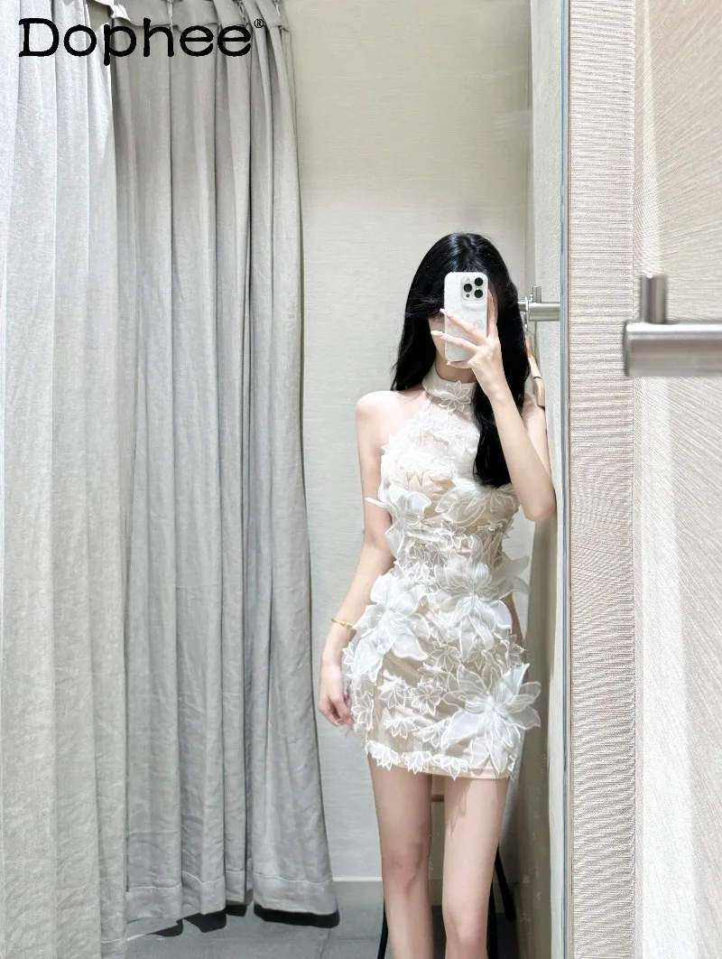 

2026 Summer Elegant Socialite High-end Sleeveless Halter Dress Beautiful Unique Figure-flattering and Slim-fit Women's Dress