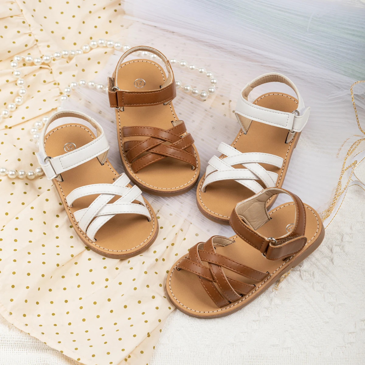 

Детские летние сандалии для девочек с перекрестными ремешками, открытый носок, нескользящая резиновая подошва, повседневные пляжные сандалии для малышей в стиле принцессы
