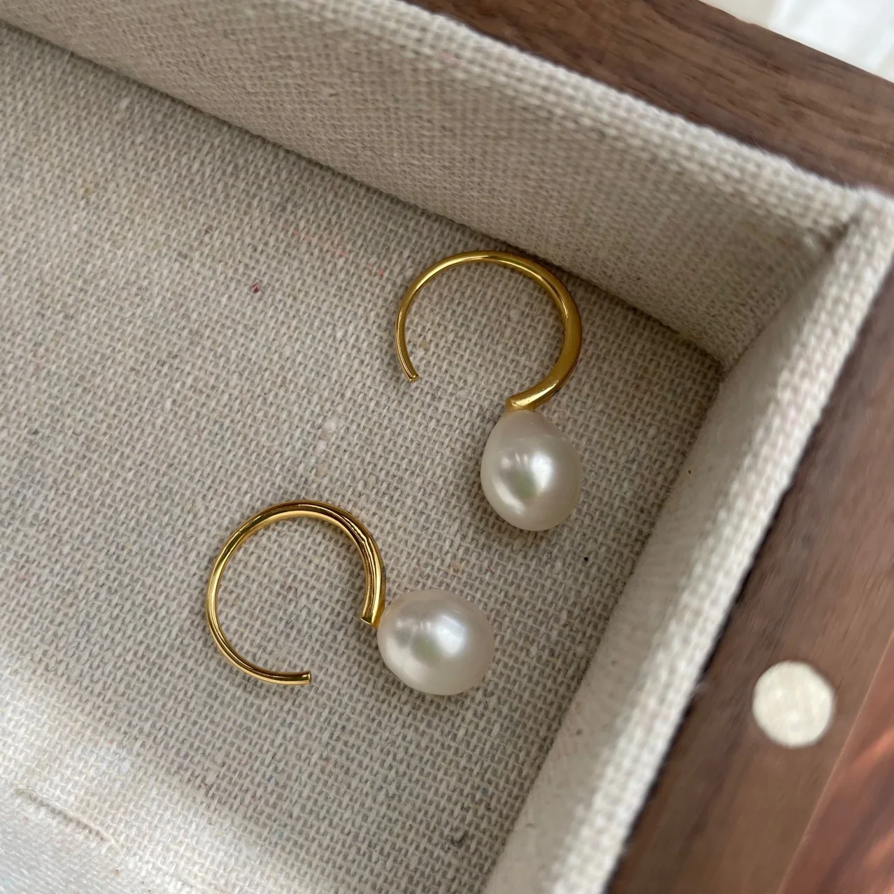Brass WIth 18K Gold Zirconia Natural Pearl Earrings Women Jewelry Punk Party T Show Gown Runway Korean Japan INS