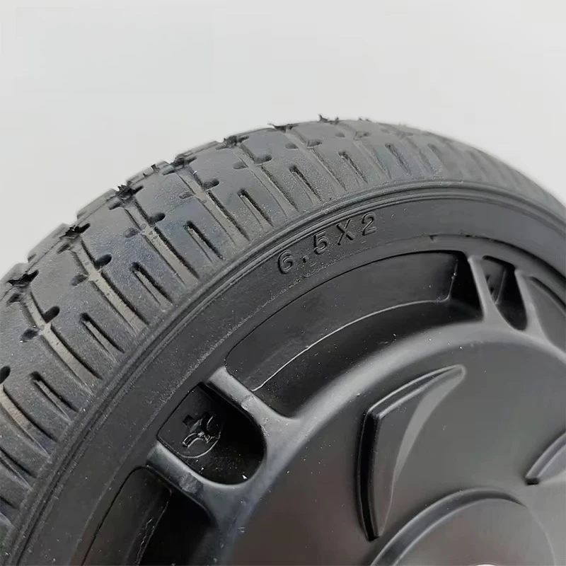 Carrinho de scooter elétrico de acionamento duplo de roda de 6,5 polegadas 24V 36V 48V 350W Kit de motor de cubo sem escova