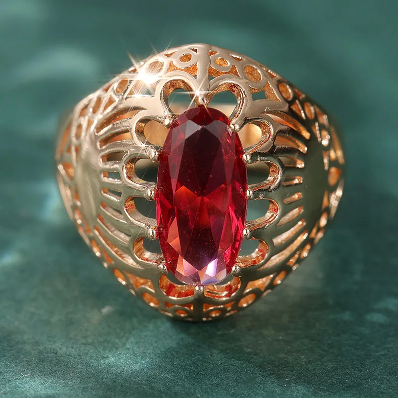 Vintage-Ring für Damen mit eingelegtem roten CZ, trendige Goldfarbe, handgeschnitzte Geometrie, für den täglichen Gebrauch, Party-Schmuck, Jubiläumsgeschenk – Detail 1