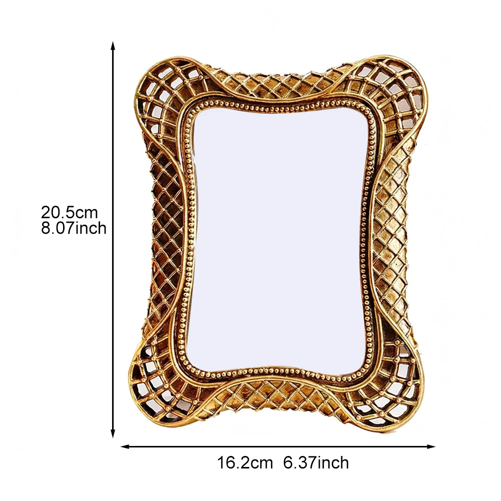

Vintage style resin photo frame featuring gold lace pattern compatible with For 6-inch photos enhances visual appeal of rooms