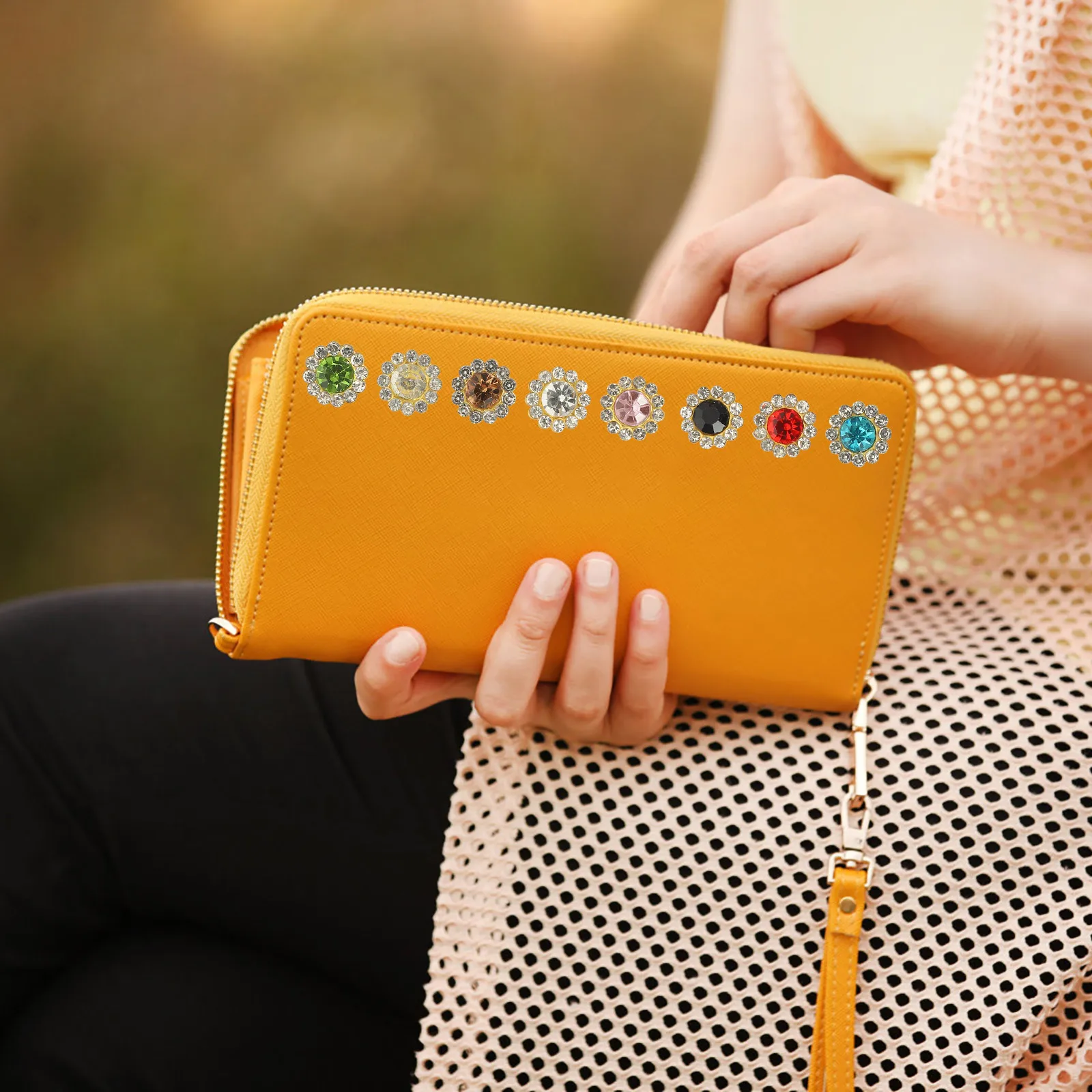 

200Pcs Sunflower Design Claw Rhinestones DIY Craft Accessories Premium Materials Wedding Dress Shoes Clothes Bags Decor