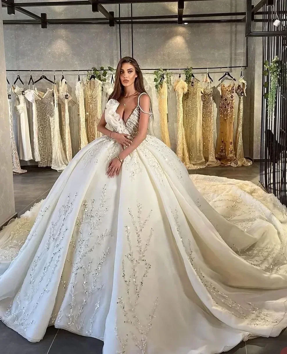 Customized Spaghetti Strap  HeavyBeads Sequined Ballgown Wedding Dresses Vestidos De Novia Puffy Cathedral Train Bridal Gown