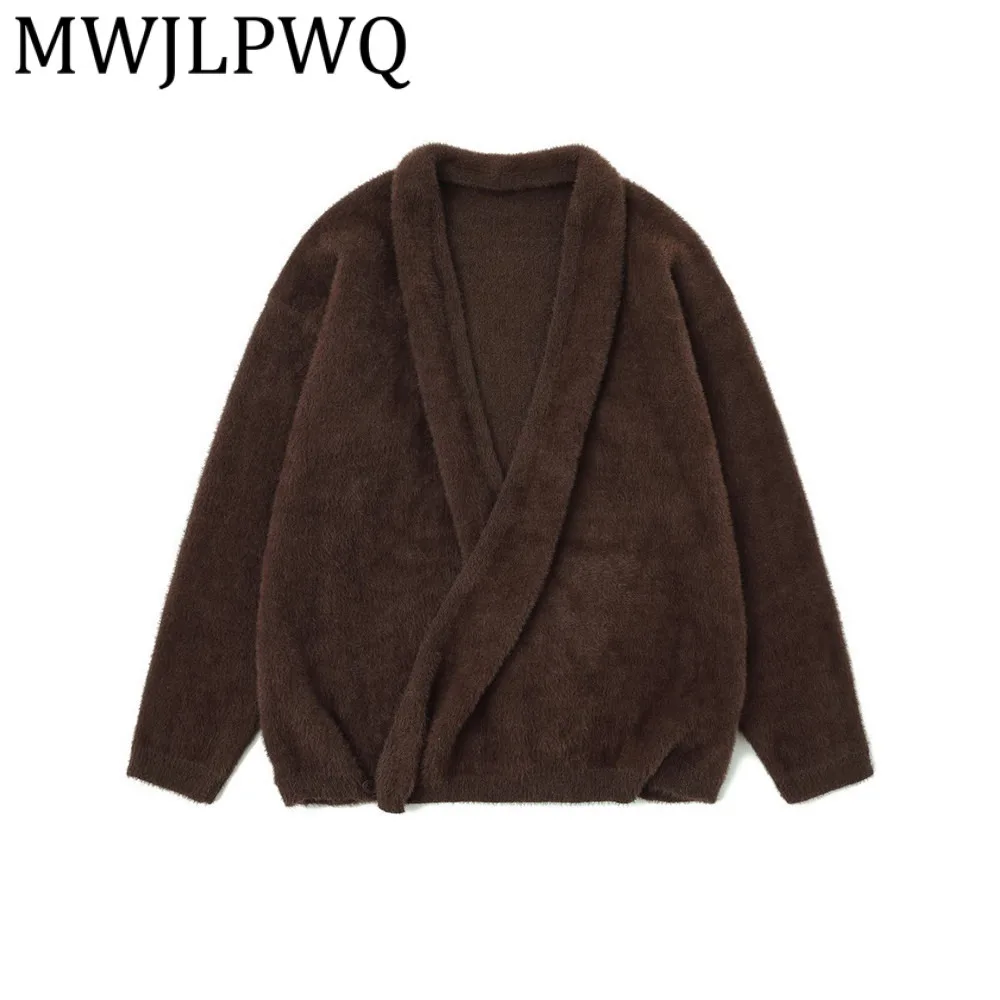 

MWJLPWQ Faux Fur Pullover V-Neck Sweater Male Loose Autumn Winter Top Men's Trendy American Ins Style Lazy Knitwear 21796