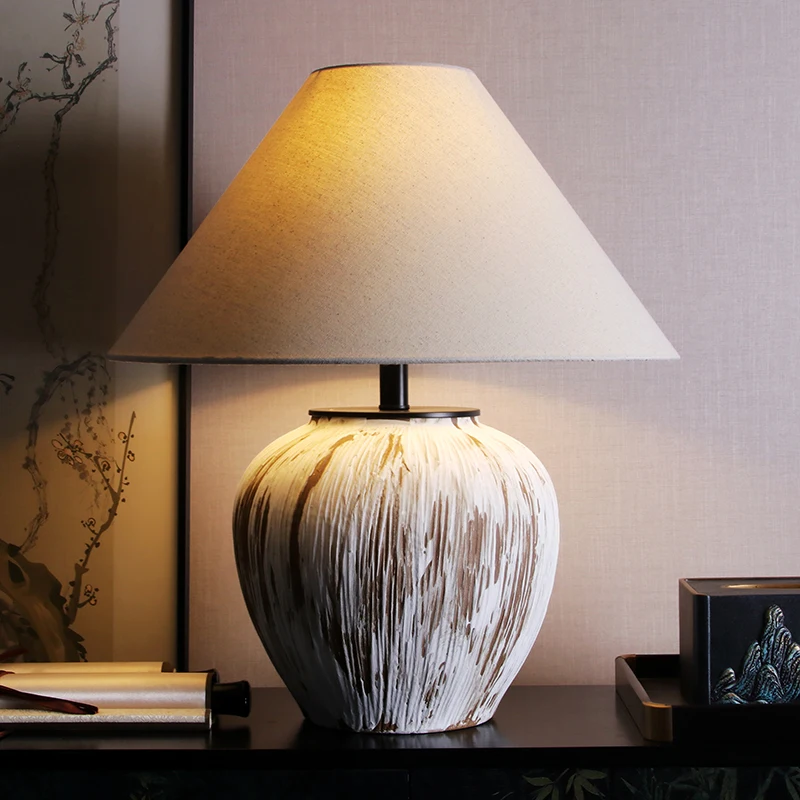 

New Chinese-style wabi-**** wind Jingdezhen pottery pot ceramic desk lamp living room bedroom bedside tea room homestay decorati