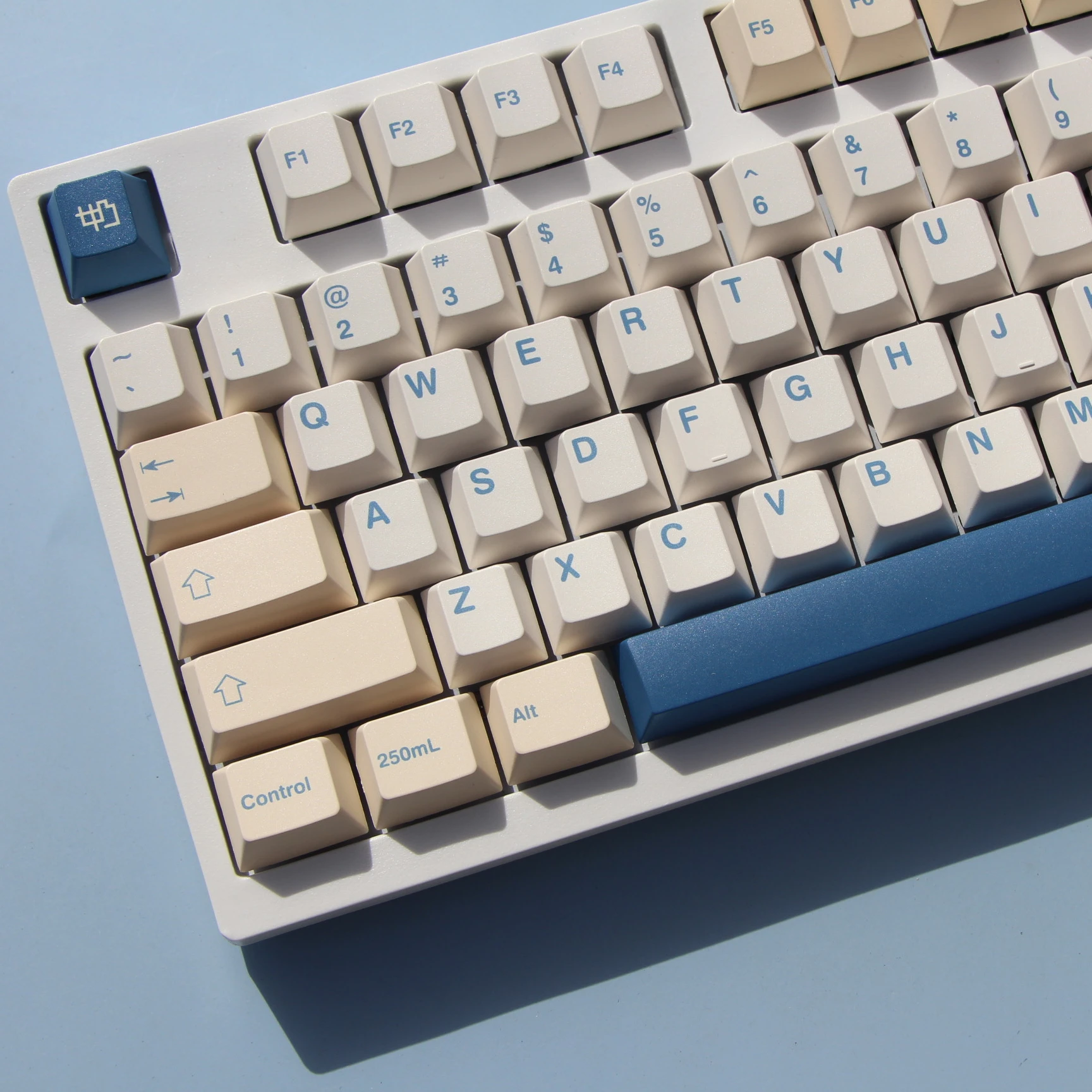 Milk Cover Soy Milk Small Full Set Original Height White Keycap 98/104/108/87/84/61/68 Keys Personality