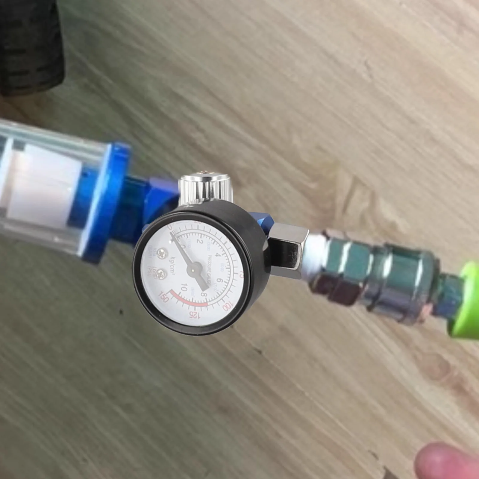 Air Tool Operation Adjustable Pressure Tool Professional Results Real-Time Monitoring Compact Size For Air Spray