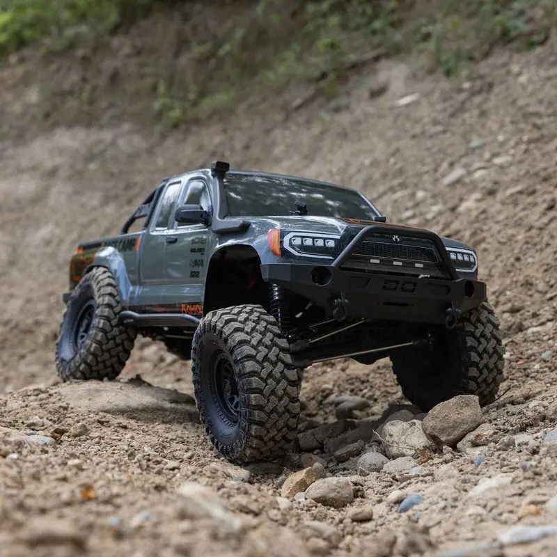 New Sell Well Axial 1/10 Scx10 Third-Generation Base Camp Remote Control Electric Climbing Vehicle Pickup Off-Road Vehicle