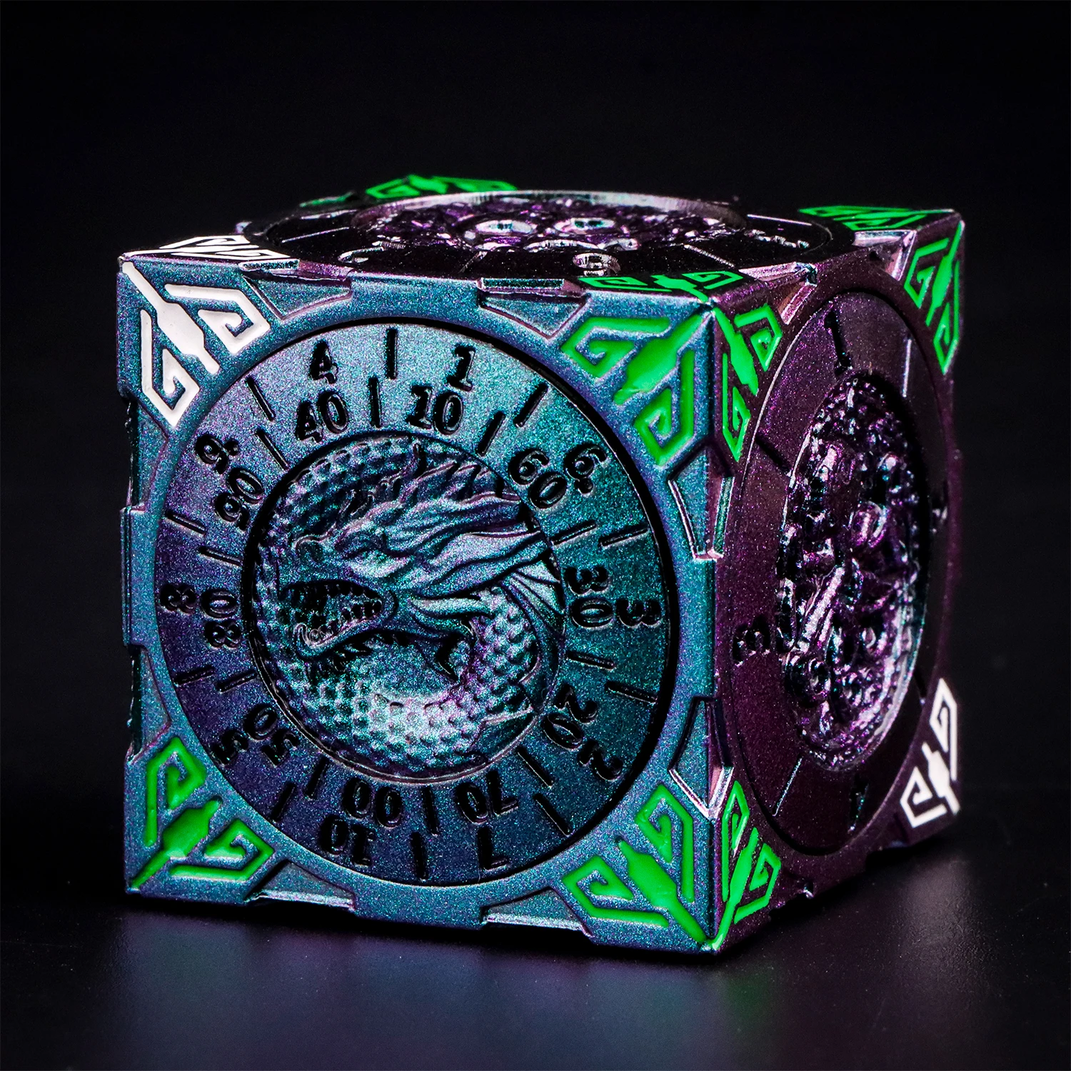 

Набор металлических кубиков-спиннеров 7 в 1 с 3D-рельефом для D&D, подарок для фэнтези-ролевых настольных игр, аксессуары для настольных ролевых игр