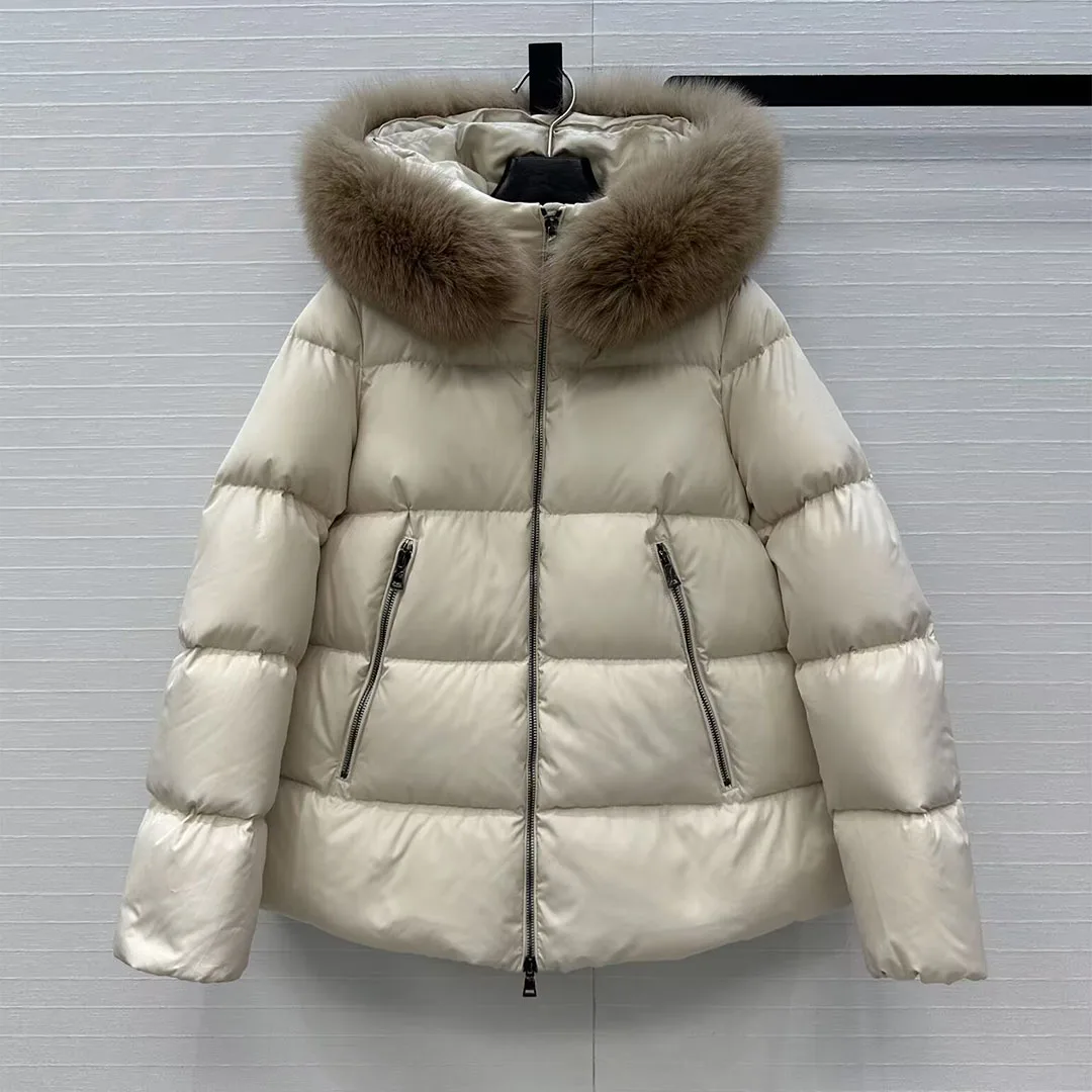 

New Fashion Winter Thick White Goose Down Coat Women Fox Fur Collar Hooded Long Sleeve A-line Loose Bread Style Cute Warm Jacket