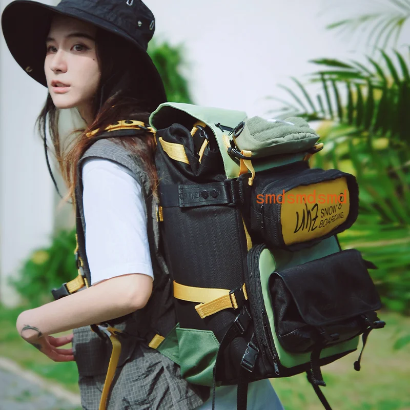Outdoor sports backpack Multifunctional backpack Waterproof computer bag Large capacity schoolbag