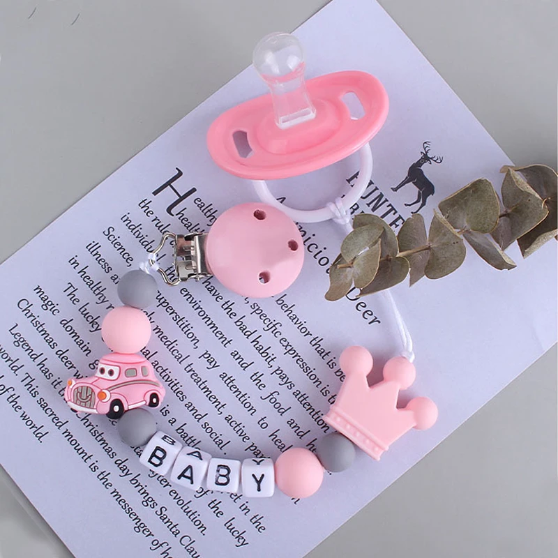 Custom Letter ชื่อรถเด็ก Pacifier โซ่คลิป Teether จี้สำหรับทารก Chew Leash หัวนมผู้ถือ Teether ของเล่นของขวัญ