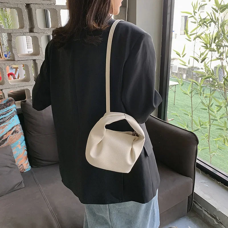 Hand-pleated Summer Texture Bag New Fashion Handbag Shoulder Bag Bag for Women WOMEN SOFT High Quality