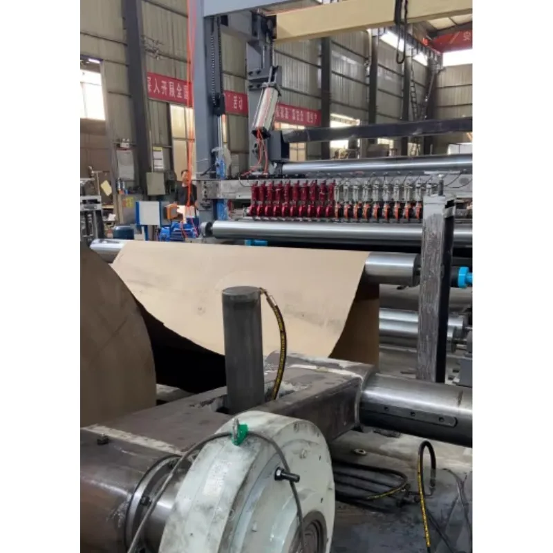 Máquina rebobinadora para cortadora de rollos de papel