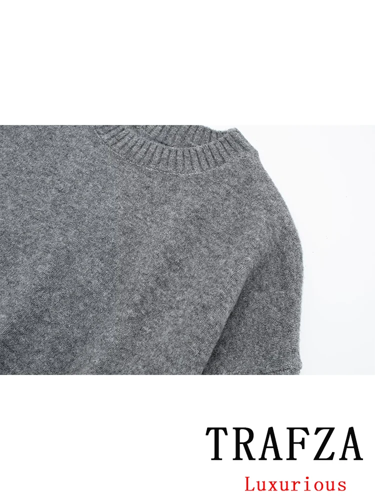 TRAFZA Vintage Casual Chic Women Sweater Solid O-Neck Long Sleeve Knitted Loose Sweater New Fashion 2024 Autumn Winter Sweater