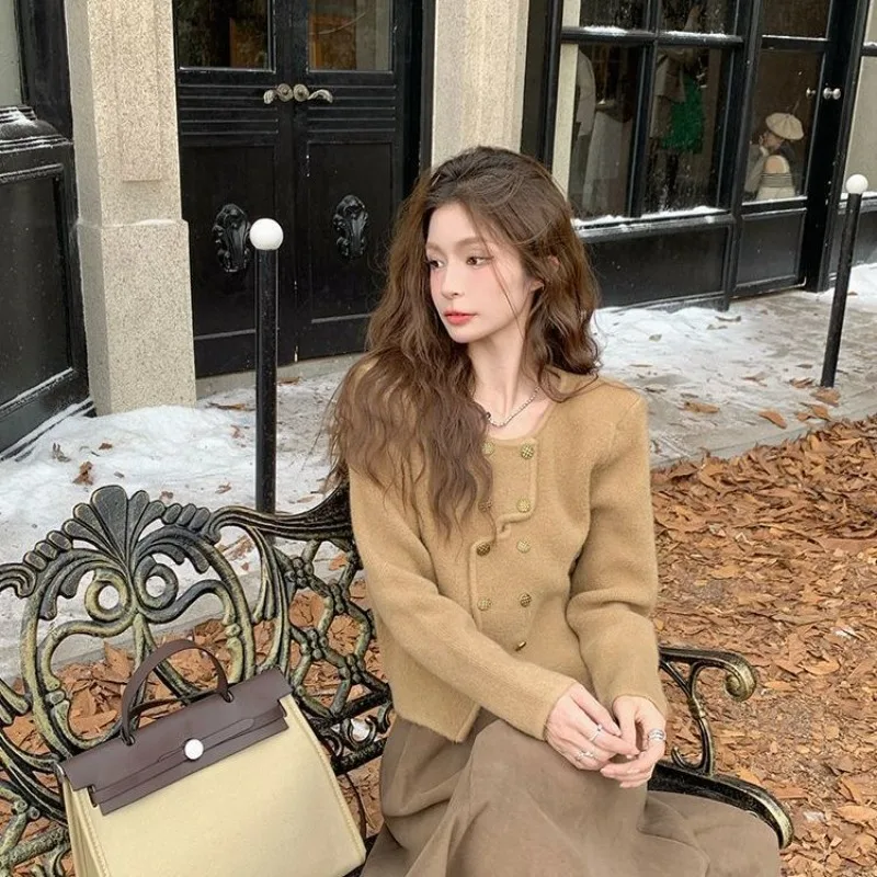 French Style Irregular Knitted Cardigan Women 2025 Spring Autumn Fashion New Double Breasted Chic Elegant Long Sleeve Outerwear