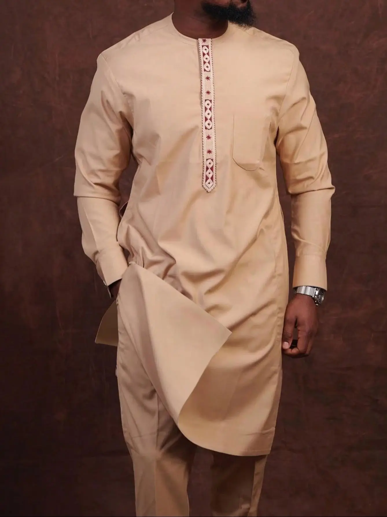 Herbst und Winter neuer Kaftan Herren anzug afrikanischer ethnischer Stil lang ärmel iger bestickter Anzug Herren traditionelle Kleidung 2-teiliges su – Detail 2
