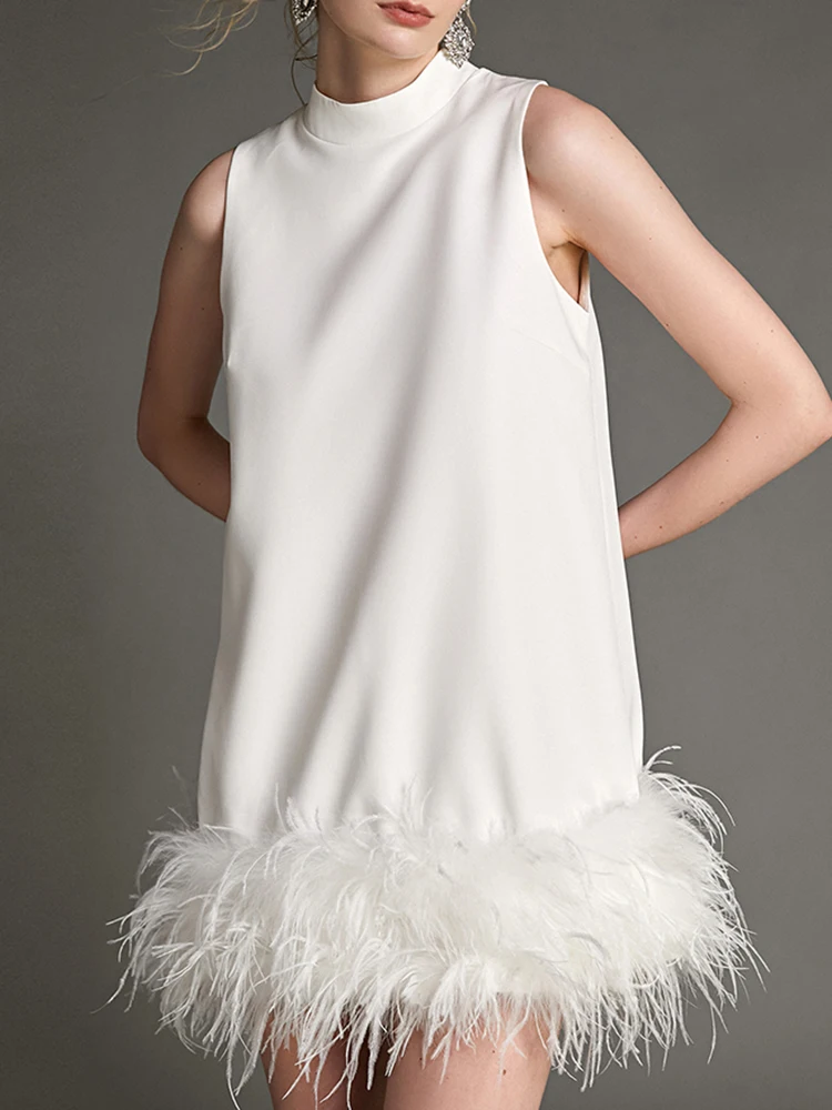 GALCAUR Solide Ärmelloses Kleid Für Frauen Rundhals Patchwork Federn Temperament Mini Kleider Weibliche Kleidung 2025, Stil Neue