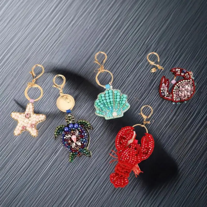Rhinestone Lobster Beaded Pendant Pretty Hand Sewn Bag Charms Crab Shells Turtle Hanging Rope Patches Applique Bag LanyardHot