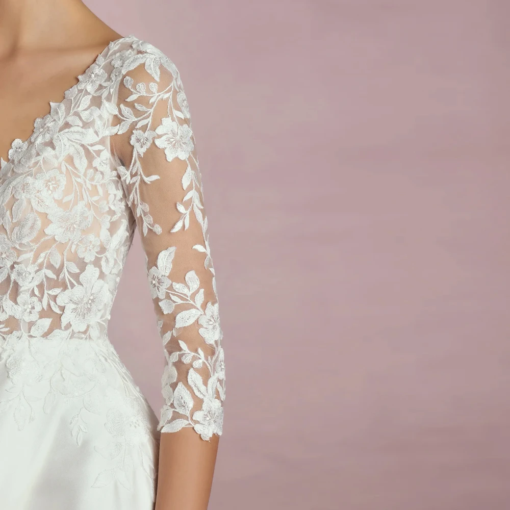 Fashion V Neck Wedding Dresses A Line Bridal Grown Three Quarter Sleeves Customized Applique Lace Open Back Vestidos De Novia