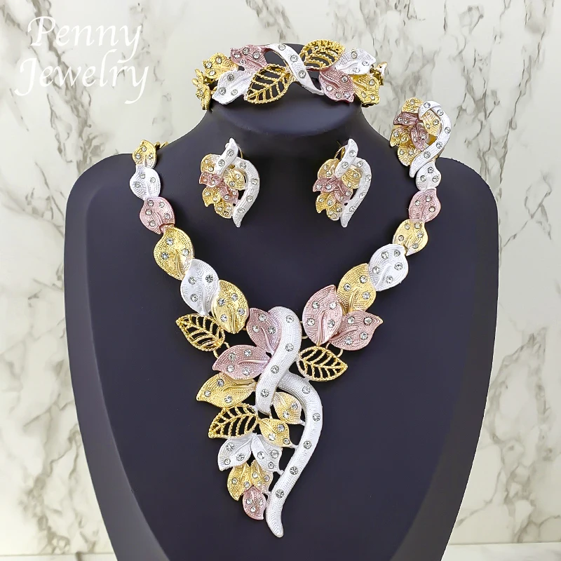 

Rhinestone Leaf Shaped Gold Plated 4Pcs Jewelry Set for Women Necklace Drop Earrings Bracelet Ring Bridal Wedding Party Gifts