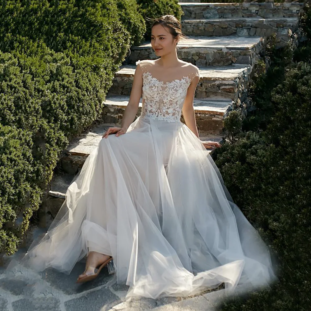 

Luxury Tulle Wedding Dresses 2026 Illusion Lace Appliques A-Line Gown V Neck Romantic Bridal Dress Beach Wedding Customized