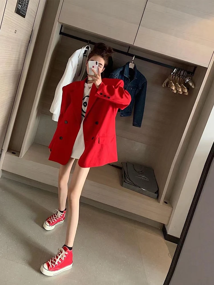 

Early Autumn Shoulder Pad Small Suit Jacket Women's Casual Red Outerwear 2024 New Style Compact Size Commute Velvet Coat