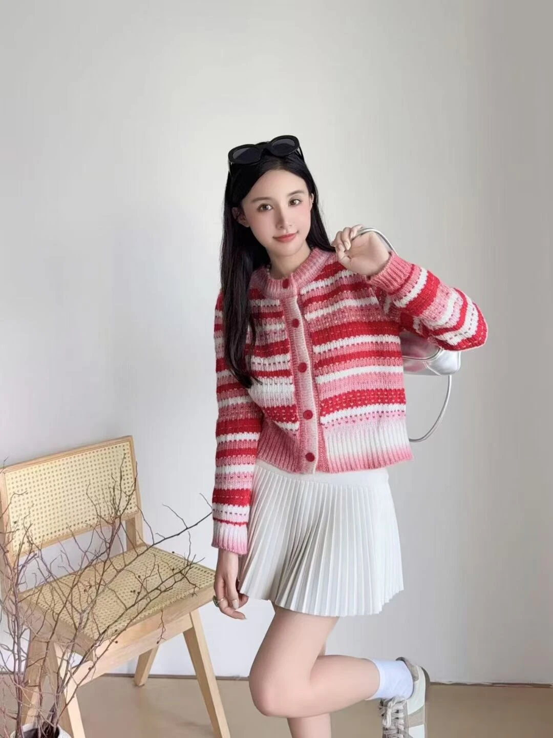 Cárdigan de punto a rayas degradadas para mujer, suéter de punto de manga larga con cuello redondo, jerséis elegantes a la moda para primavera 2026