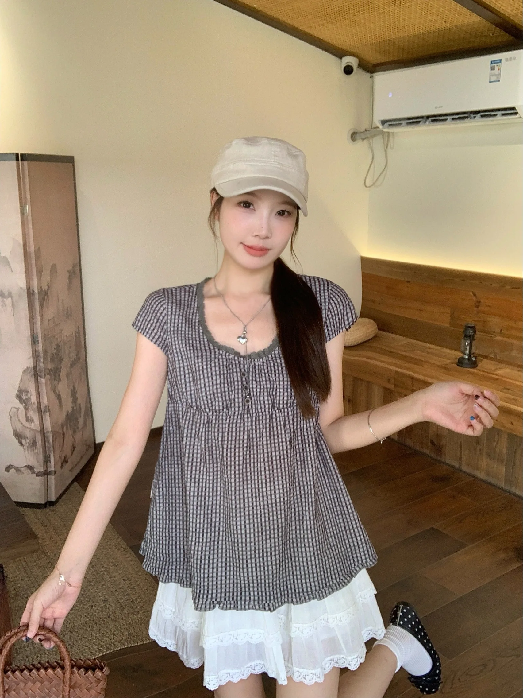 

plus Size Women's Retro Japanese Style Lace Splice round Neck Shirt Summer New Waist Cinching Doll Shirt Top Korean Style Com...