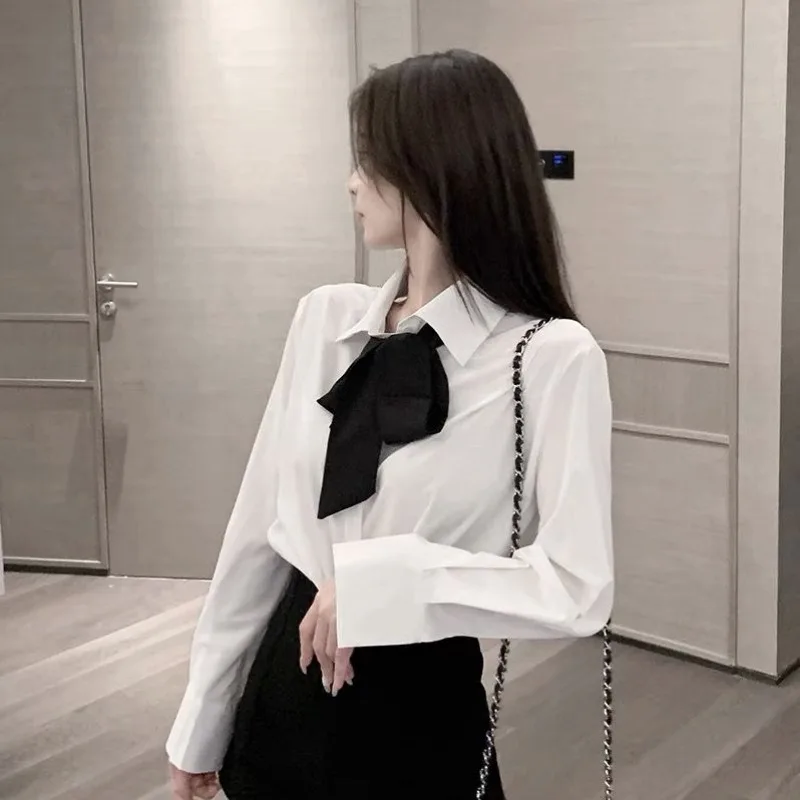 

New Autumn Women's Spliced POLO Collar Button Bow Design Shirt Top