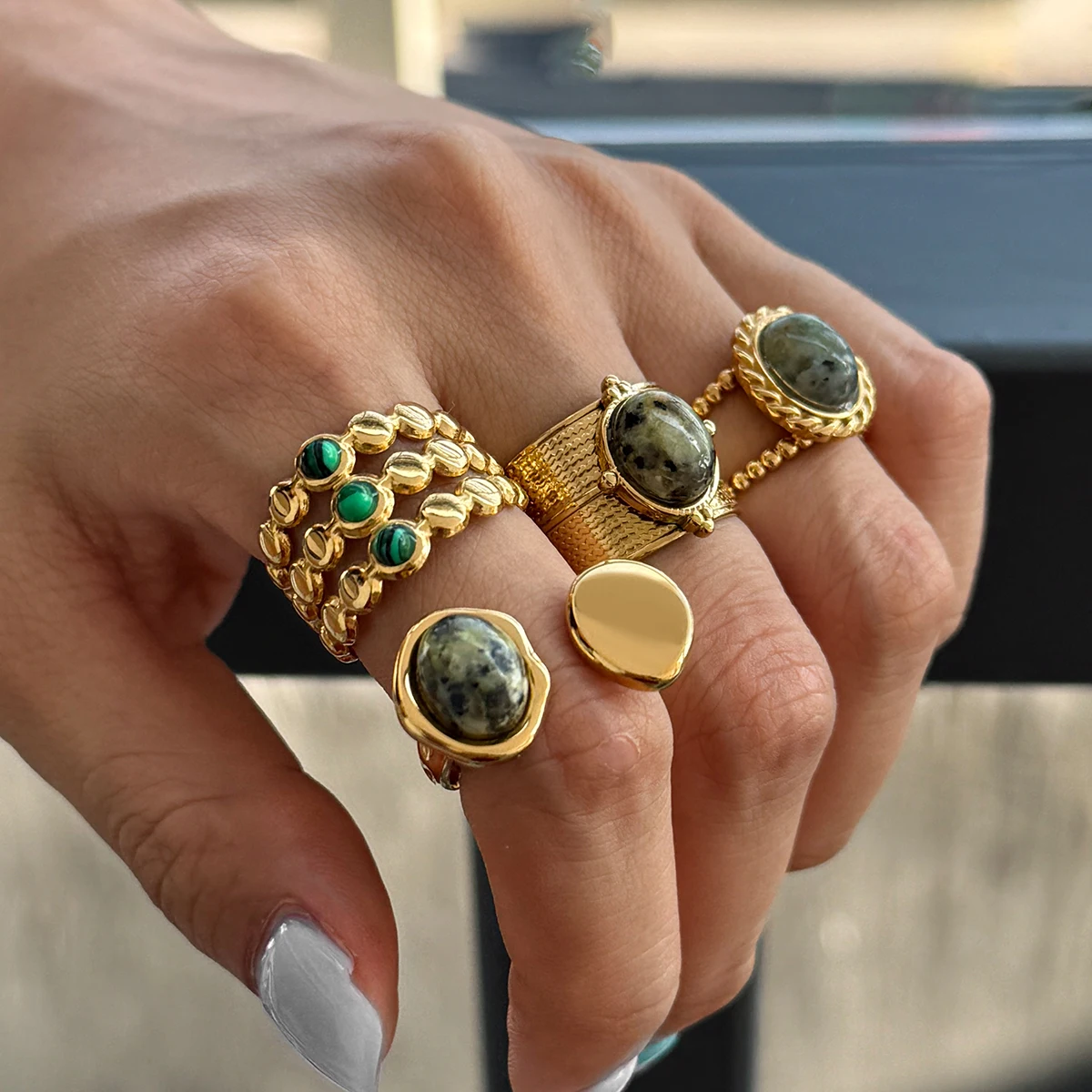 

AIKOER Vintage 18K Gold Color Plated Stainless Steel Turquoise Ring Natural Horse Eye Stone Stackable Ring Women's Jewelry