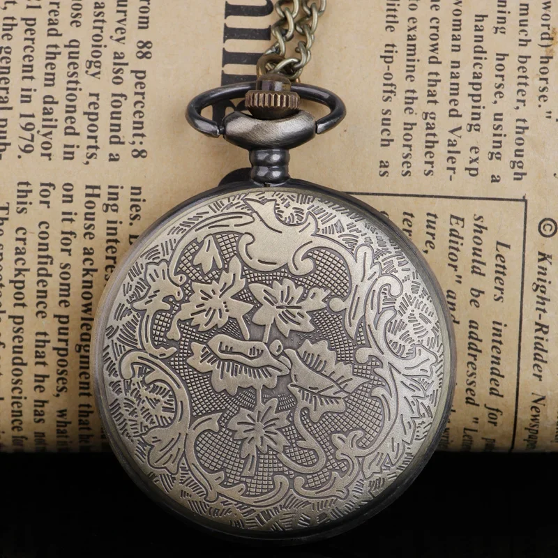 Montre de Poche à Quartz Antique en Forme de Poulpe Creux, Collier Exquis, Cadeau pour Enfant