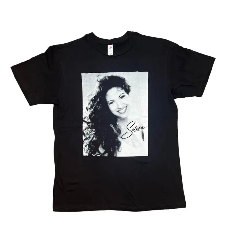 

Selena T-Shirt Us Screen Printed Men's Sizes: S-M-L-Xl Free Usa Shipping (Selenats10)