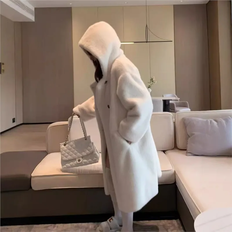 New extended hooded mixed fur coat for women a fashionable loose