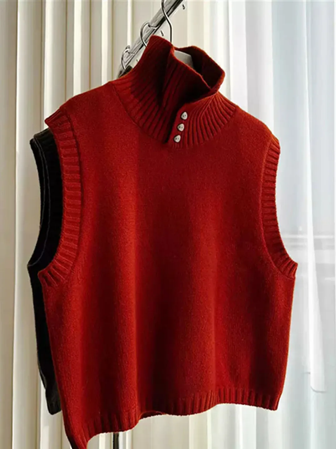 

Элитный вязаный шерстяной жилет женский, красный, в стиле оверсайз, многослойный, с высоким воротником, удобный крой