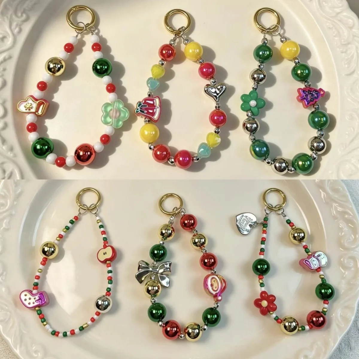 Christmas Round Beaded Key Chain Acrylic Pendant Charm for Phone Bag Purse Christmas Key Ring for Bag Pendant Xmas Party Gift