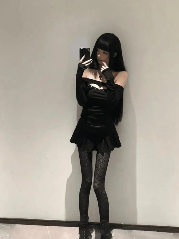 시슬림 리벳 홀 아웃 여성 티셔츠 긴팔 블랙 2000년대 의류 Y2k 슬림 가을 탑 오프숄더 티 여성 의류