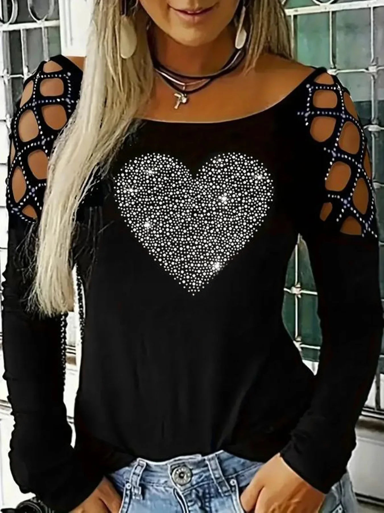 Fashion Zircon Heart Blackl T-shirt Women Solid Color Hollow Long sleeved Tops