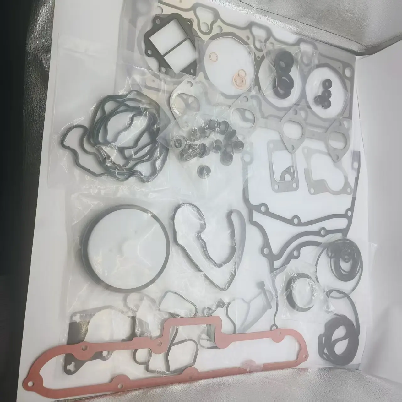 High Quality ISF2.8 engine 5257187-kit Engine Cylinder head gasket kit set for Cummins