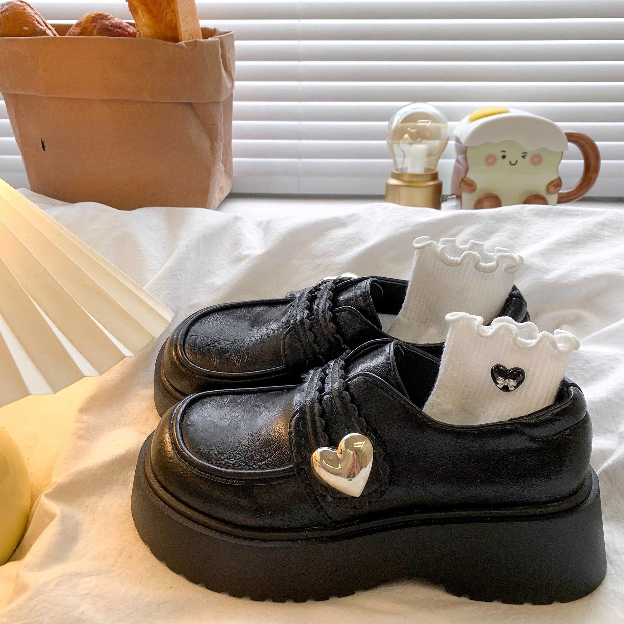 

2026 Spring New Women Platform Mary Janes Shoes Thick Sole Round Toe British Style Vintage Loafers Casual Office Lady Footwear