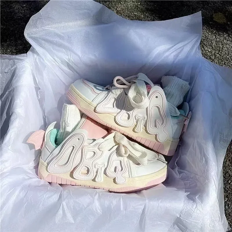 2024 New Style Pink Cute Women's Shoes Letter Versatile Kawaii Women Shoes Little Girl Pink Wear-resistant Sneakers