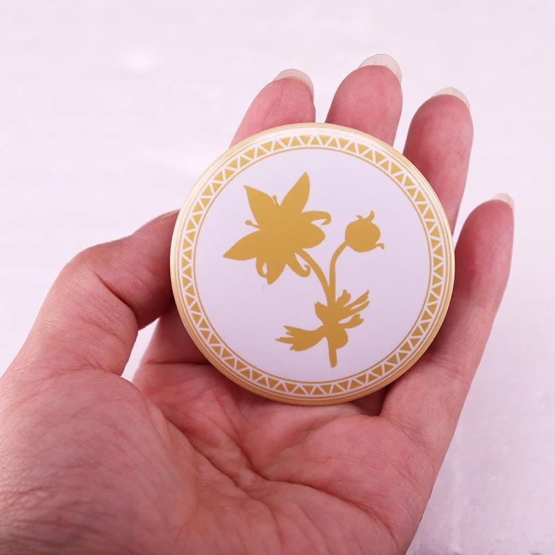 القمرية المسيل للدموع القمر زهرة Pinback زر دبوس NieR السيارات لعبة صفيح شارة مجوهرات 58 مللي متر #4