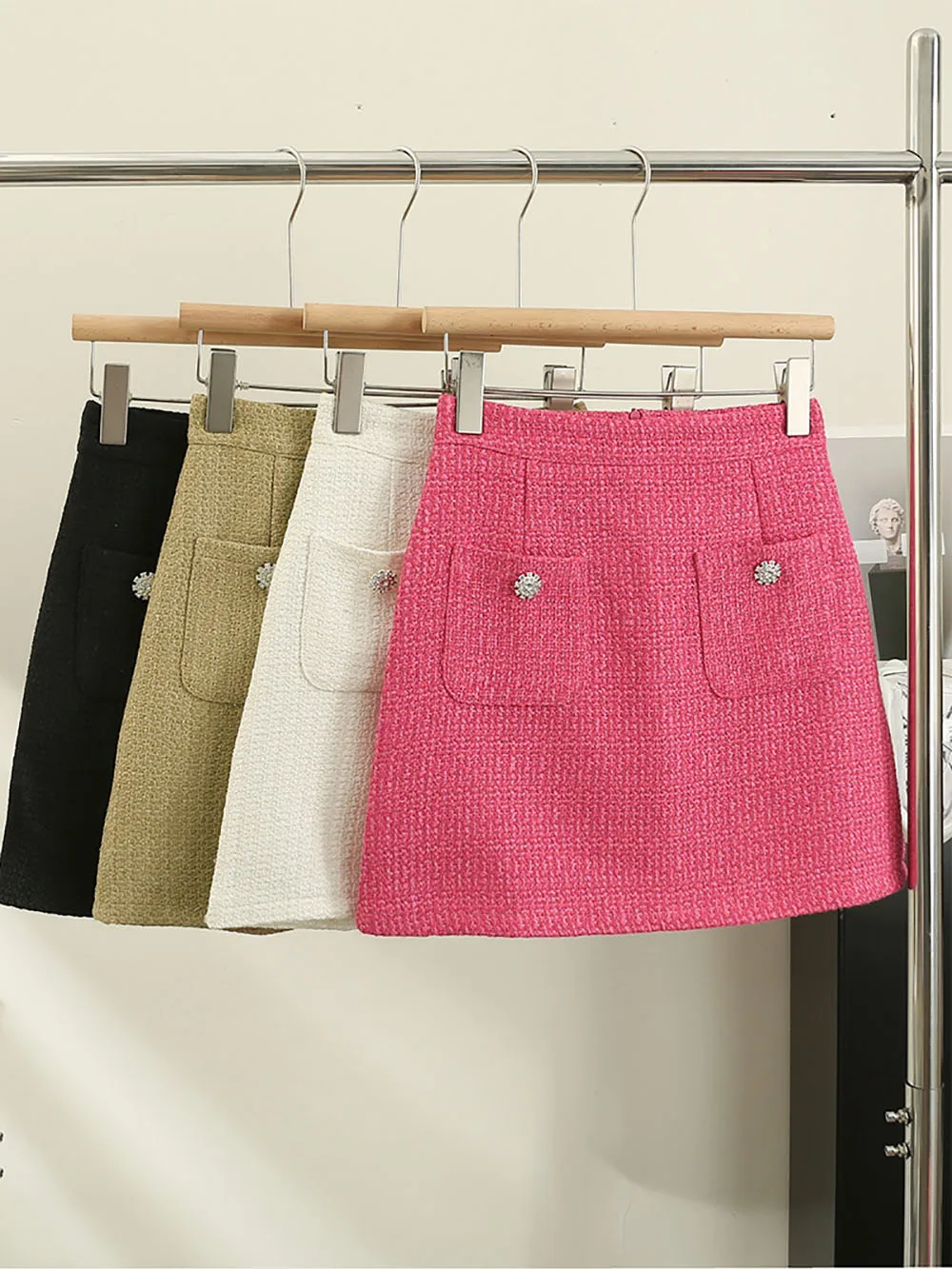 Skirts Autumn Winter Korean Temperament Rose Pink Tweed Half Skirt for Women 2024 New High Waisted A-line Versatile Short Skirt